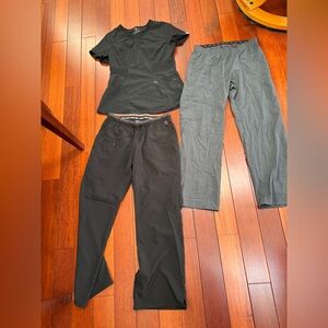 Scrubs pants- 2 pairs -  Heart and Soul, petite M, top size small